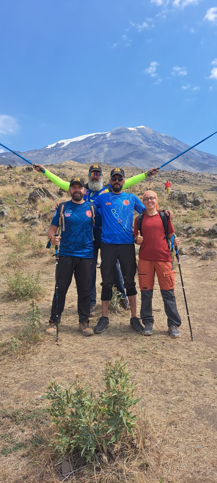 zirve-tutkusu (10) zirve-tutkusu (10)